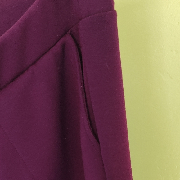 Studio By Torrid Ruched Ankle Pants - Picture 6 of 8